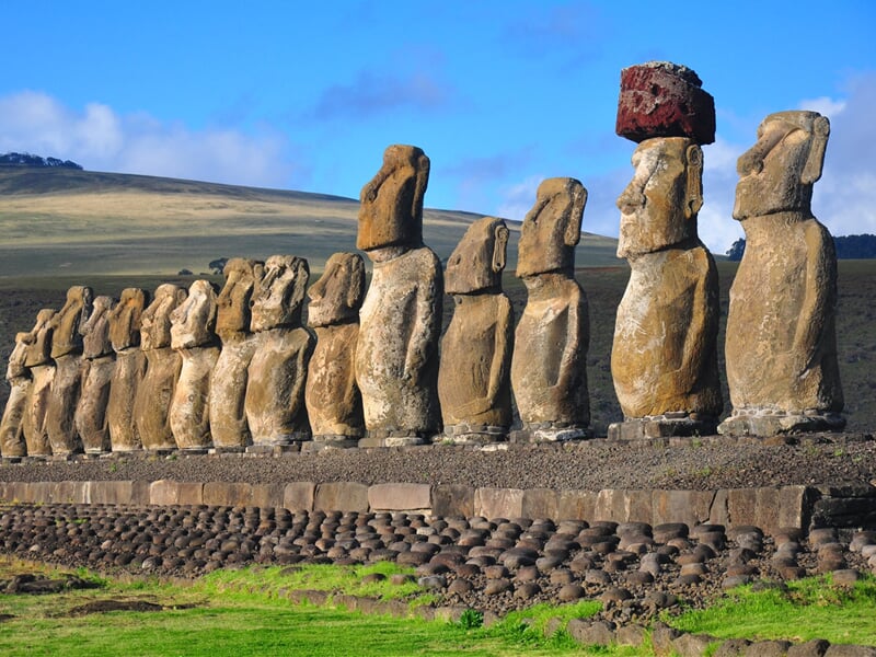 Velikonoční ostrov, Chile - Za přírodou, kulturou a vínem centrálního Chile a záhadnými sochami moai