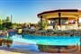 Hotel Kahya Resort Aqua & Spa: fotografie vybavení exteriérů a interiérů ubytování.