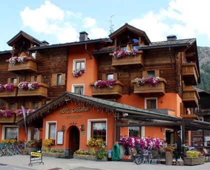 Cassana estate esterno