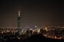 Noční Taipei a Taipei 101 z vrcholku Sloní hory © Foto: Martin Hájek