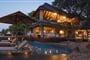 Foto - Mosambik - Safari a pobyt u oceánu, Jock Safari Lodge ****, Kruger National park, Machangulo Beach Lodge ****, Mosambik-Machangulo Peninsula