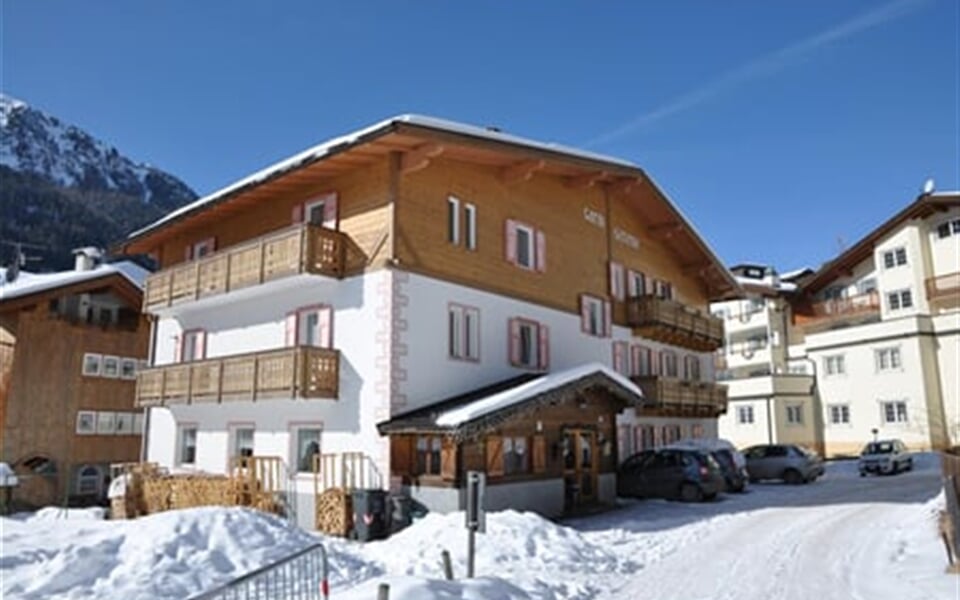 Garni Serena Canazei 2019  (1)