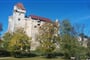 Rakousko - hrad Liechtenstein, postaven kol 1130, několikrát rozšířen v 13.-15.století (foto A.Frčková)