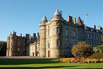 To nejlepší z Edinburghu + HOLYROOD PALACE (letecky z Prahy)