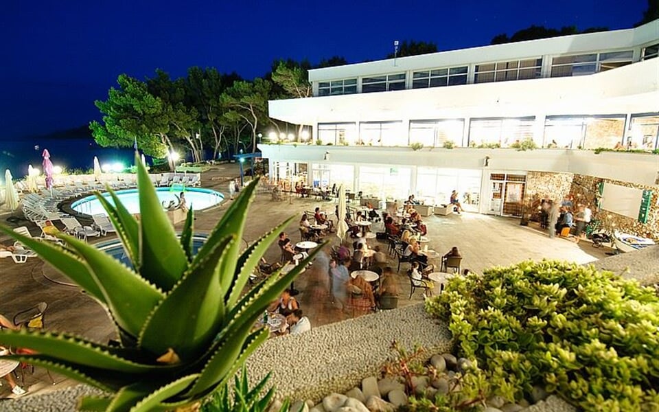 Foto - Jelsa - Fontana Adriatiq Resort pokoje s polopenzí **