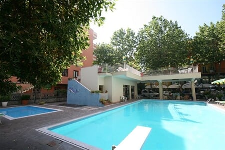 Rimini - Rivazzurra - Hotel Susy 3*