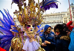 Karneval v Benátkách + MURANO (autobusem)