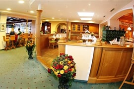 Lyžování Zillertal - hotel**** Scol s all inclusive, bazén, wellness a skipas v ceně / č.7030