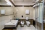 Koupelna u pokoje De Luxe, Lu´ Carbonia, Sardinie