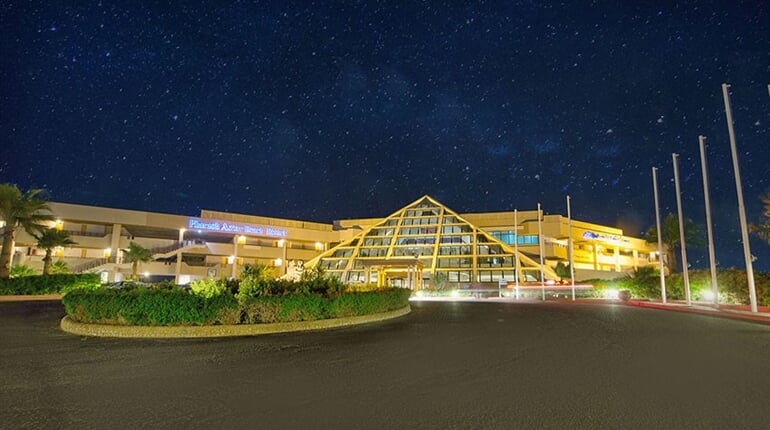 Hotel Pharaoh Azur Resort: fotografie vybavení exteriérů a interiérů ubytování.