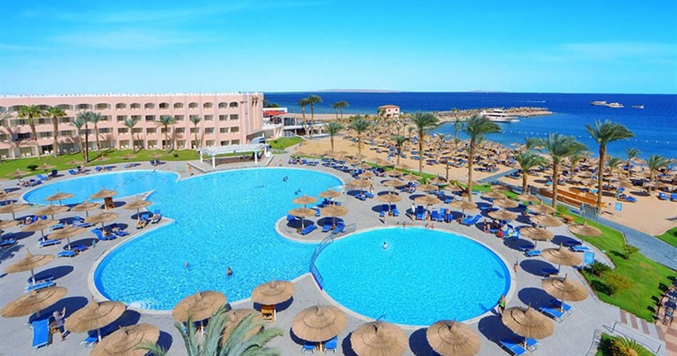 Hotel Beach Albatros Resort - Hurghada: fotografie vybavení exteriérů a interiérů ubytování.