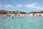 Pláž, Santa Reparata, Sardinie, Itálie.