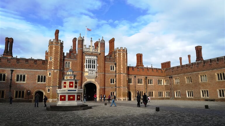 Velka Britanie Hampton Court