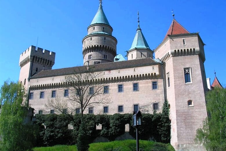 Bojnice 01