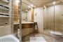 23 - gallery photos - 68e56b63