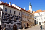 Mikulov namesti