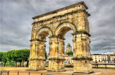 Francie - Bordeaux a Akvitánie, památky, víno a vlny Atlantiku (letecky)