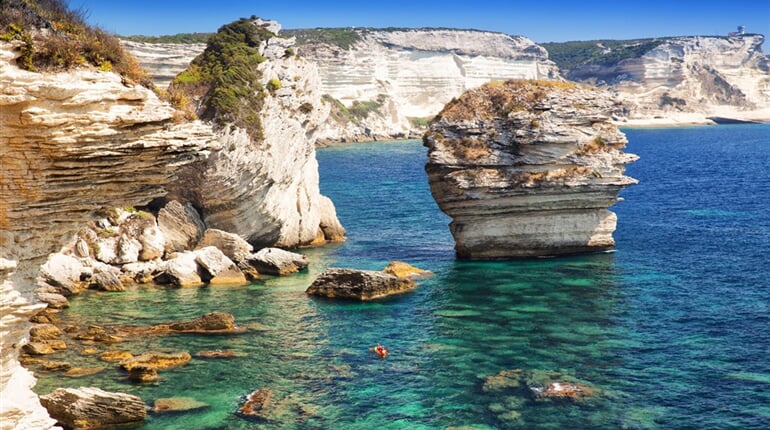 Pobytově-poznávací zájezd Francie - Korsika - Bonifacio