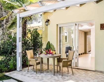 Patio DELUXE BUNGALOW, Santa Margherita di Pula, Sardinie