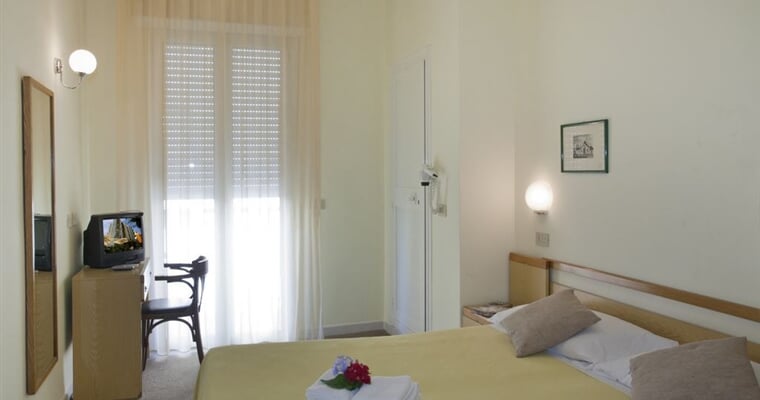 quisisana hotel rimini mar. centro 2019 (1)