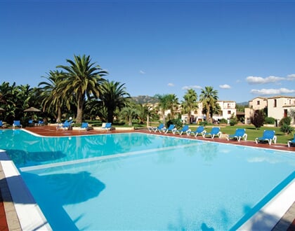 Bazén, S. Margherita di Pula, Sardinie