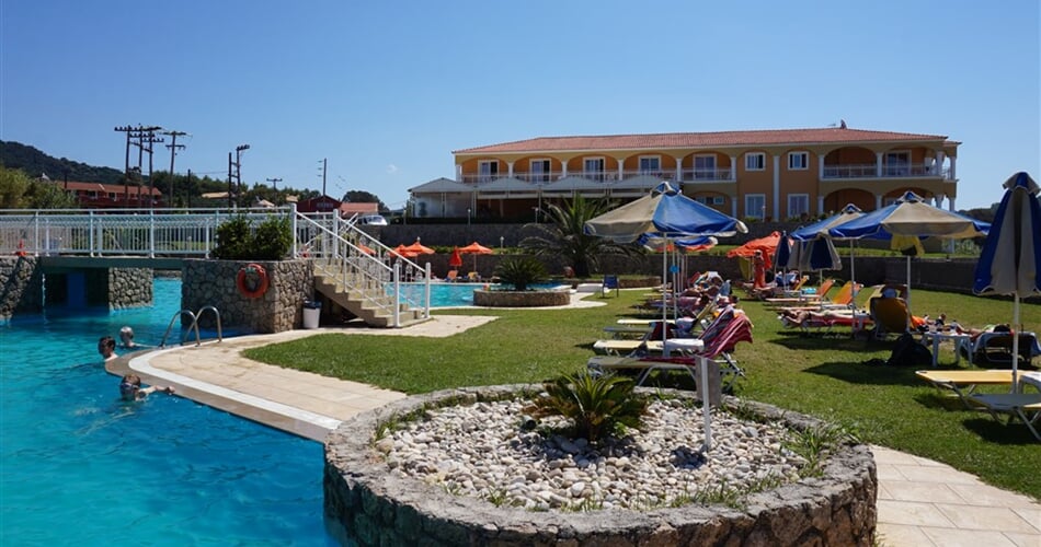 Korfu - Agios Stefanos - Hotel Athina San Stefano