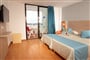 Aparthotel Folias