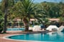 Sladkovodní bazén s lávkou, Castiadas, Sardinie