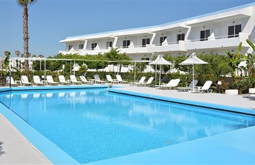 Lambi - Hotel Costa Angela Seaside Resort ***