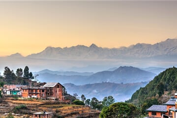 Nepál - V srdci Himaláje s lehkou turistikou, památkami a safari v NP Chitwan