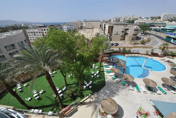 beclub pool2