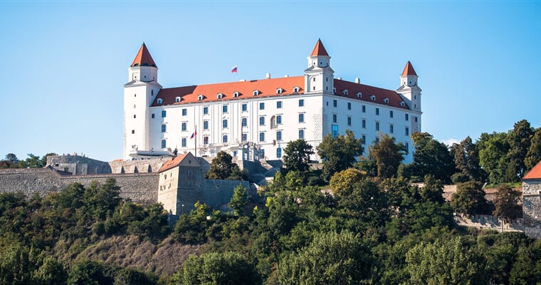 bratislava 1828485 1920