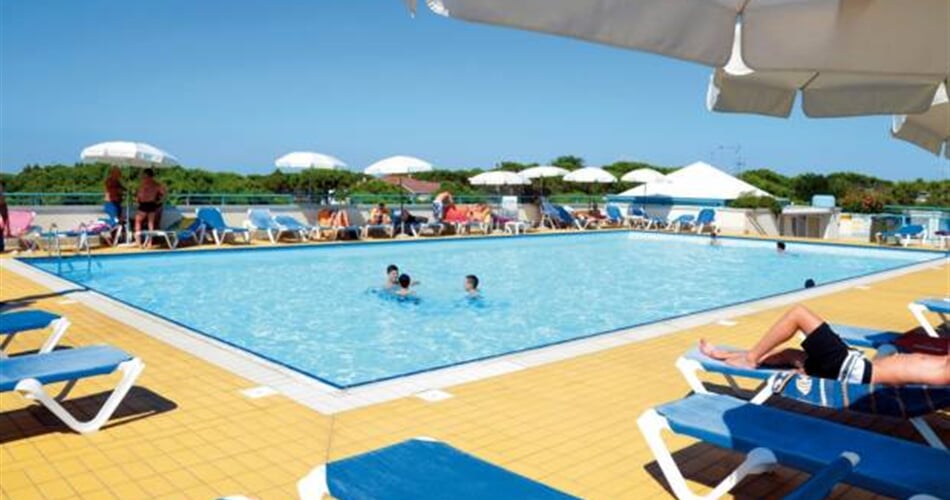 Apartmány Pinewood, Bibione 2019 (4)