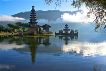 Bali + ostrov Lembongan
