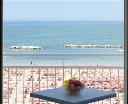 Hotel Nord Est, Cattolica 2019 (5)