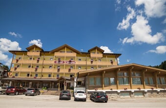 Hotel Caminetto Mountain Resort ***S - Lavarone