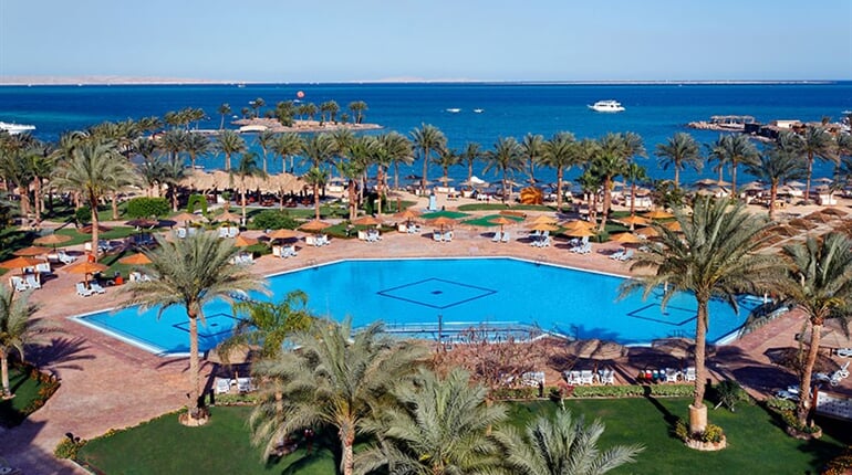 Hotel Continental Hurghada: fotografie vybavení exteriérů a interiérů ubytování.