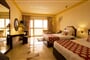 Hotel Continental Hurghada: fotografie vybavení exteriérů a interiérů ubytování.
