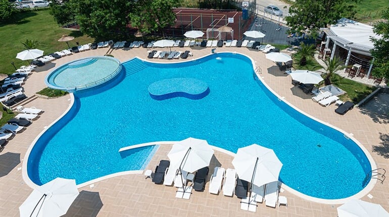 Hotel Belitsa: fotografie vybavení exteriérů a interiérů ubytování.