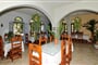 Hotel Zephyros - Santorini: fotografie vybavení exteriérů a interiérů ubytování.