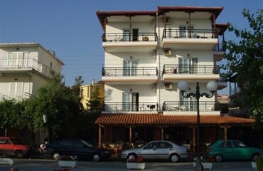2023 ŘECKO- Nei Pori - hotel Iro