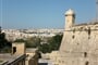 Malta - pohled na LaVallettu a pevnost