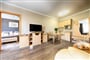 160 r.apt 012