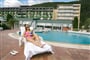 venkovní bazén u hotelu Vesna