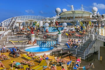 Cruise - bazén