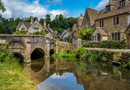 Anglický venkov + ZÁHADA KÓDU ENIGMY + MALEBNÁ KRAJINA COTSWOLDS (letecky z Prah