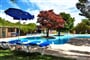 Bazén v hotelové části Sporting, Porto Cervo, Costa Smeralda, Sardinie