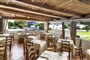 Restaurace, Golfo di Cugnana, Costa Smeralda, Sardinie