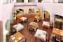 Restaurace, Golfo di Cugnana, Costa Smeralda, Sardinie
