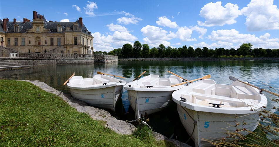 fontainebleau, rowboat, water